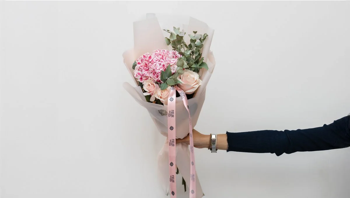 «Gentle Bouquet» — нежно-розовая гортензия и эвкалипт